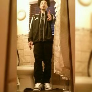 Meet your Posher, Ģdn